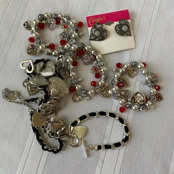 Heart-shaped Silver-tone Jewelry Lot - Picture 6 of 12